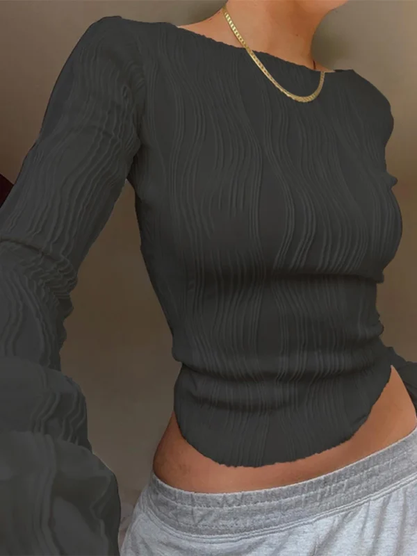 Ruched Long-Sleeve Crop Top in White – Soft Autumn Style - Image 4