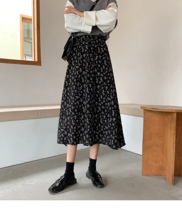 Vintage Pastel Floral Pleated Midi Skirt – Soft Girl Aesthetic - Image 12
